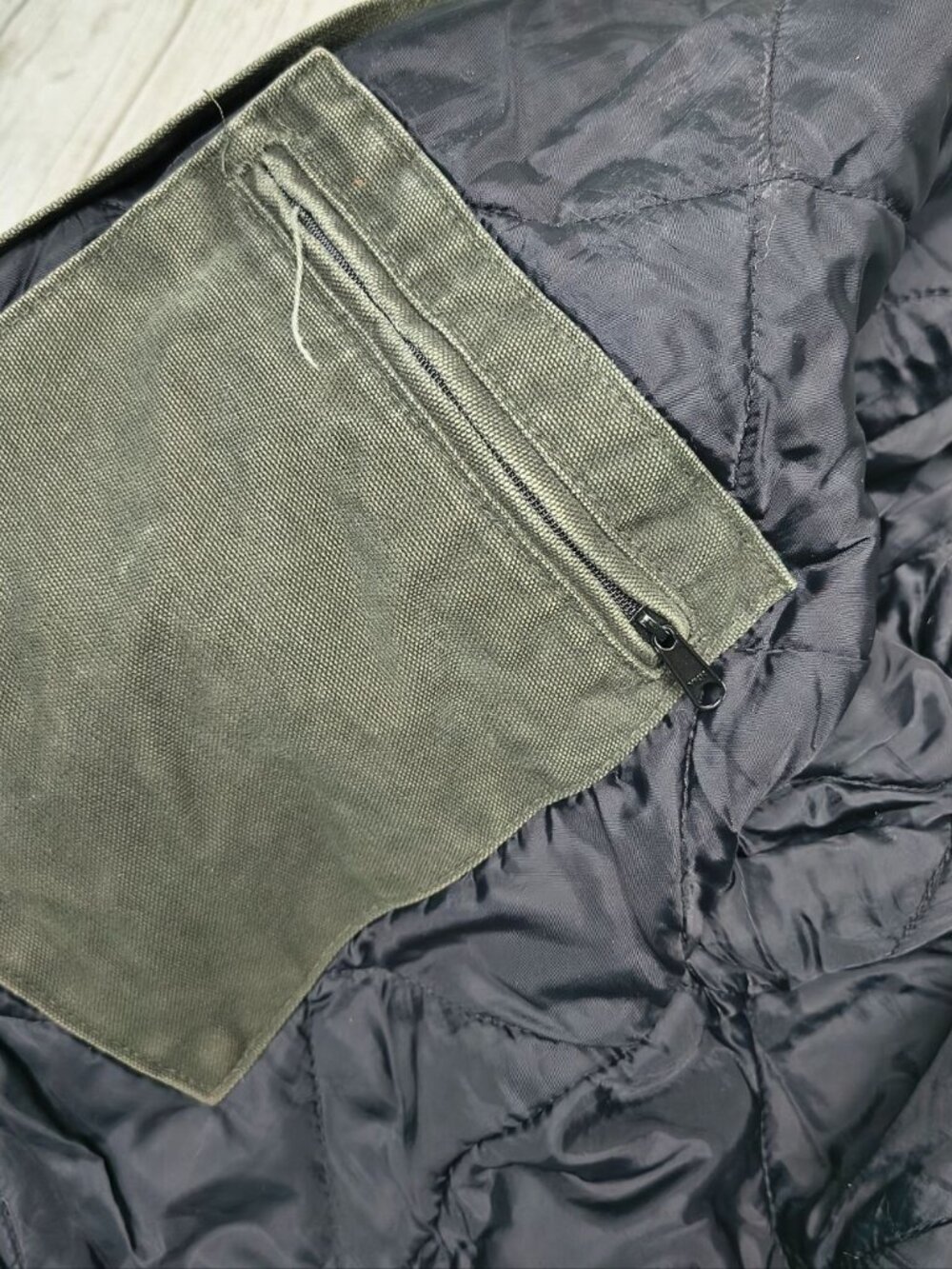 Vintage Carhartt J22 Mos Green Canvas Jacked Sunfaded Distressed Medium - Picture 3 of 13